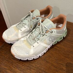 On Running size 8
